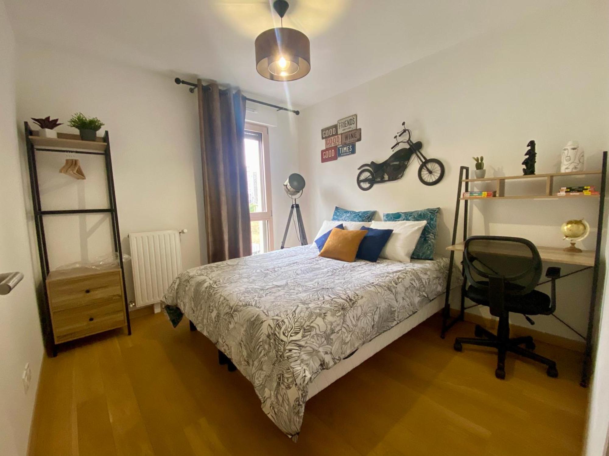 Apartment Loft Industriel A Cote De La Defense Nanterre